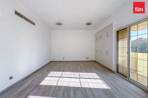 Huvila Umm Suqeim, Dubai, Arabiemiraatit 4 makuuhuonetta, 320 m2 № 678287 - kuva 9