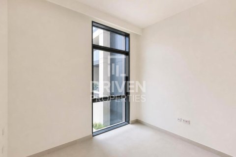 Apartament në Dubai Hills Estate, Emiratet e Bashkuara Arabe 3 dhoma gjumi, 140.84 m2. № 768458 - Foto 14