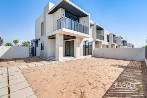 Kaupunkipientalo Jebel Ali, Dubai, Arabiemiraatit 4 makuuhuonetta, 286 m2 № 738197 - kuva 3