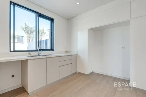 Kaupunkipientalo Jebel Ali, Dubai, Arabiemiraatit 4 makuuhuonetta, 286 m2 № 738197 - kuva 7