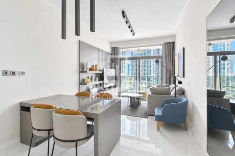 Business Bay, Dubai, UAE의 임대용 아파트 침실 1개, 81.1제곱미터 번호 765534 - 사진 2