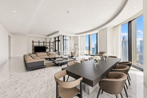 Downtown Dubai (Downtown Burj Dubai), Dubai, UAE의 임대용 아파트 침실 4개, 480.87제곱미터 번호 765536 - 사진 2
