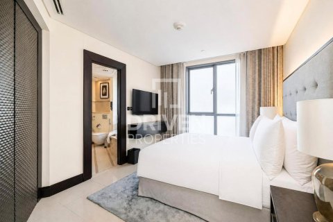 Apartment in Downtown Dubai (Downtown Burj Dubai), UAE 2 bedrooms, 171.59 sq.m. № 765535 - photo 10