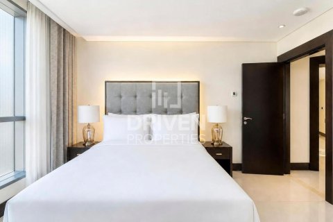 Apartment in Downtown Dubai (Downtown Burj Dubai), UAE 2 bedrooms, 171.59 sq.m. № 765535 - photo 7