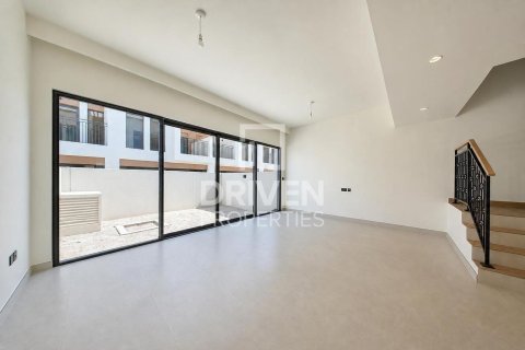 Rumah bandar di Damac Lagoons, Dubai, UAE 4 bilik tidur, 146.6 meter persegi № 765538 - foto 7