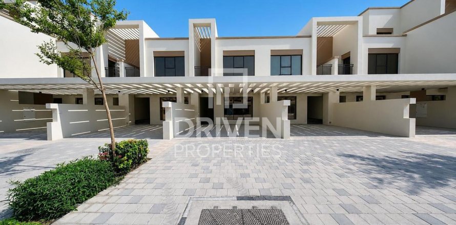 Rumah bandar di Damac Lagoons, Dubai, UAE 4 bilik tidur, 146.6 meter persegi № 765538