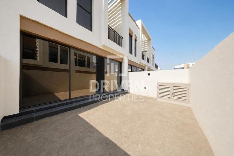 Rumah bandar di Damac Lagoons, Dubai, UAE 4 bilik tidur, 146.6 meter persegi № 765538 - foto 22