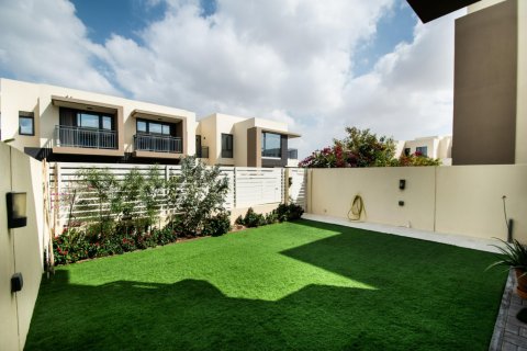 Villa Dubai Hills Estatejā, AAE 3 istabas, 209 m2 Nr. 760388 - attēls 13
