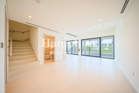 Townhouse in Arabian Ranches 3, Dubai, UAE 3 bedrooms, 125.04743800 sq.m. № 760390 - photo 6