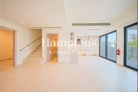 Townhouse in Arabian Ranches 3, Dubai, UAE 3 bedrooms, 125.04743800 sq.m. № 760390 - photo 9