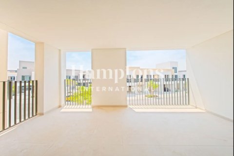 Townhouse in Arabian Ranches 3, Dubai, UAE 3 bedrooms, 125.04743800 sq.m. № 760390 - photo 7