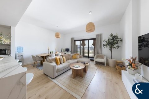 Dzīvoklis Jumeirah Golf Estates, Dubaijā, AAE 2 istabas, 127 m2 Nr. 688909