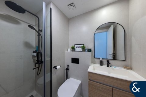 Appartamento in affitto a Jumeirah Golf Estates, Dubai, EAU 2 camere da letto, 127 mq. № 688909 - foto 7