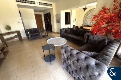 Huoneisto Old Town, Dubai, Arabiemiraatit 2 makuuhuonetta, 129 m2 № 688911 - kuva 5