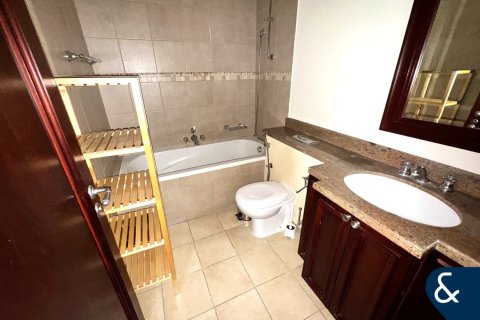 Huoneisto Old Town, Dubai, Arabiemiraatit 2 makuuhuonetta, 129 m2 № 688911 - kuva 11