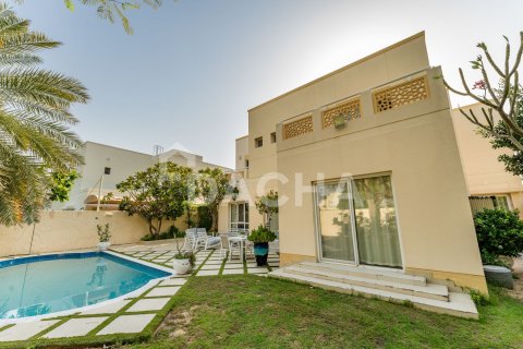 Vilë në Meadows, Dubai, Emiratet e Bashkuara Arabe 5 dhoma gjumi, 570 m2. № 706689 - Foto 21