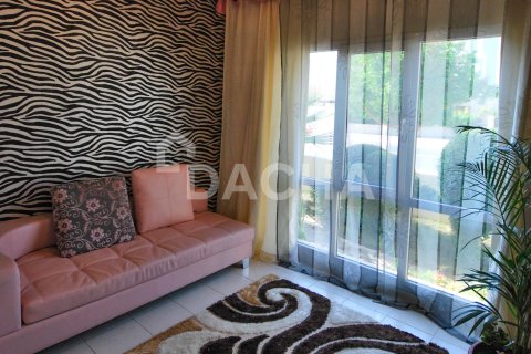 Vilë në Meadows, Dubai, Emiratet e Bashkuara Arabe 5 dhoma gjumi, 570 m2. № 706689 - Foto 15