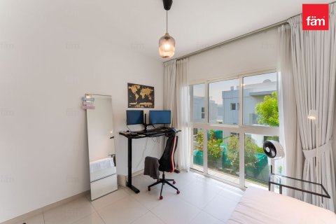 Kaupunkipientalo Dubai, Arabiemiraatit 3 makuuhuonetta, 181.1 m2 № 719591 - kuva 16
