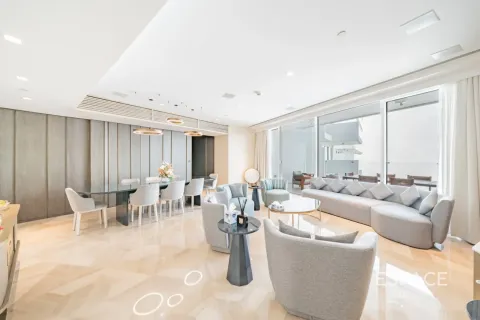 Apartament de închiriat în Palm Jumeirah, Dubai, EAU 3 dormitoare, 258 mp.  №738525 - poză 3