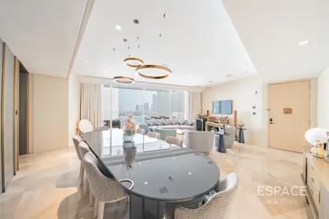Apartament de închiriat în Palm Jumeirah, Dubai, EAU 3 dormitoare, 258 mp.  №738525 - poză 5