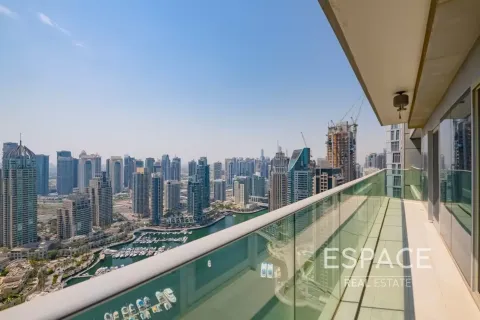 Apartmán v DAMAC HEIGHTS v Dubai Marina, SAE 3 spálne, 181 m2 č. 738524