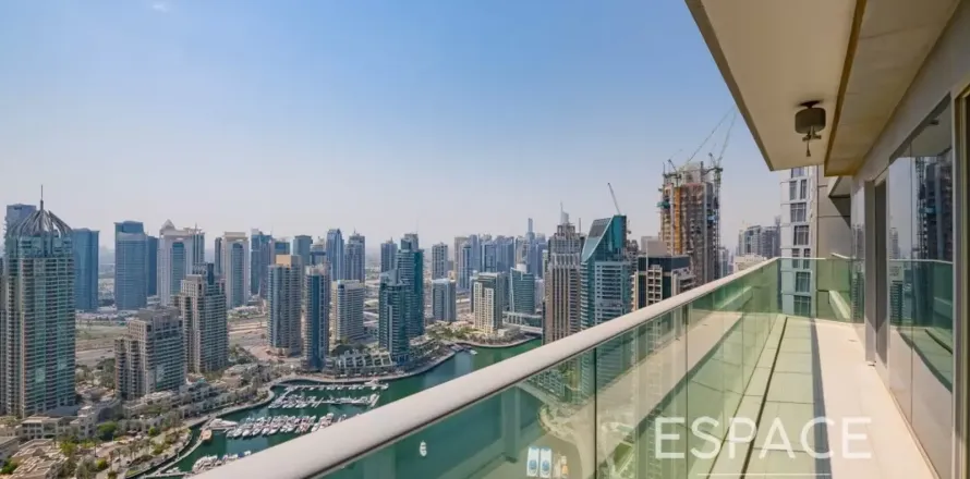 Byt v DAMAC HEIGHTS v Dubai Marina, SAE 3 ložnice, 181 m² Č.: 738524