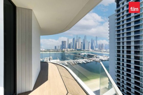 Appartamento in vendita a Dubai Harbour, Dubai, EAU 2 camere da letto, 109.3 mq. № 652152 - foto 1