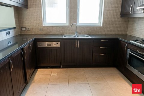 Вилла Jumeirah Park, Дубай, БАӘ-да 3 жатын бөлмелер, 675.4 м² № 720321 - фото 8