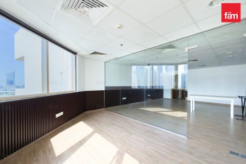 Office in Dubai, UAE 73.4 sq.m. № 721626 - photo 11