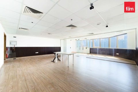 Office in Dubai, UAE 73.4 sq.m. № 721626 - photo 1