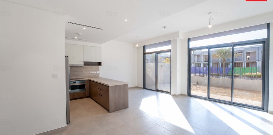 Kaupunkipientalo Dubai, Arabiemiraatit 3 makuuhuonetta, 168.4 m2 № 644906
