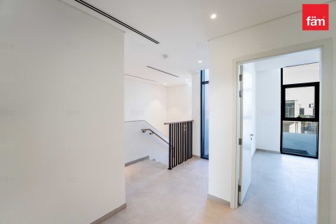 Kaupunkipientalo Dubai, Arabiemiraatit 3 makuuhuonetta, 168.4 m2 № 644906 - kuva 14
