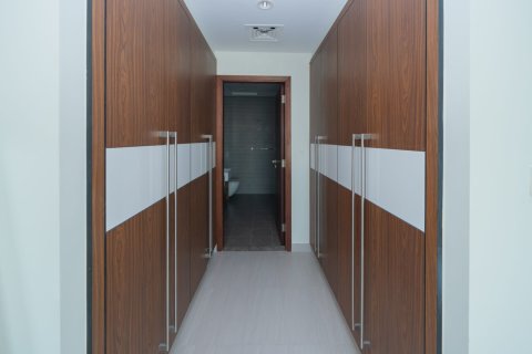 Apartment sa Al Kifaf, Dubai, UAE 1 silid-tulugan, 92 sq.m. № 677678 - larawan 3