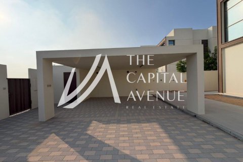 Villa til leie i Abu Dhabi, Emiratene 4 soverom, 538 kvm Nr. 681388 - Foto 13