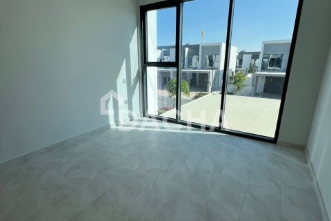 Dubai Land, Dubai, संयुक्त अरब अमीरात में टाउनहाउस, 4 बेडरूम, 234 वर्ग मीटर, संख्या 706893 - फ़ोटो 19