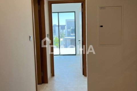Dubai Land, Dubai, संयुक्त अरब अमीरात में टाउनहाउस, 4 बेडरूम, 234 वर्ग मीटर, संख्या 706893 - फ़ोटो 13