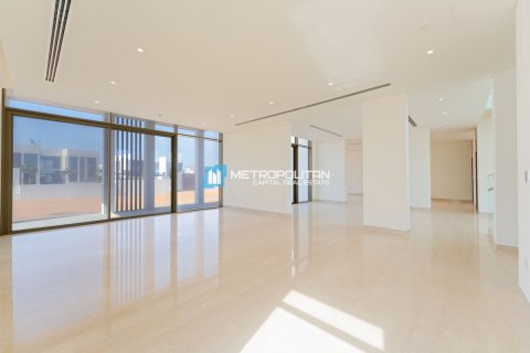 Vilă de închiriat în Abu Dhabi, EAU 5 dormitoare, 565.9 mp. №689623 - poză 30