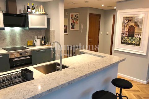 Apartment til leje i Dubai Marina, Dubai, UAE 1 soveværelse, 82.77657300 kvm № 651041 - foto 17