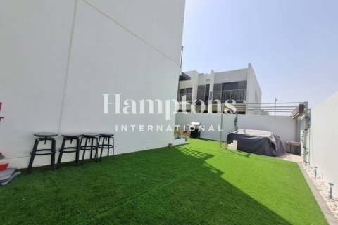 تاون هاوس للإيجار في دبي، الإمارات العربية المتحدة 3 غرفة نوم ، 234.39426900 متر مربع ، رقم 651038 - صورة 2