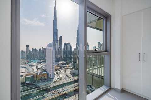 Huoneisto Downtown Dubai (Downtown Burj Dubai), Arabiemiraatit 3 makuuhuonetta, 149.75963600 m2 № 651039 - kuva 12