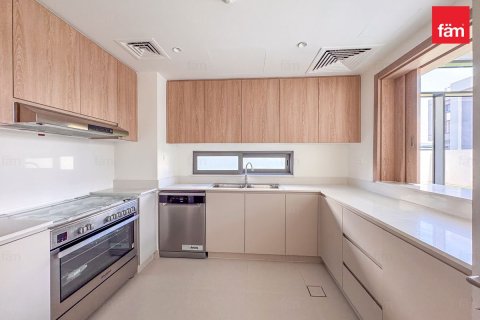 Villa til leie i Dubai, Emiratene 4 soverom, 414.1 kvm Nr. 655658 - Foto 4