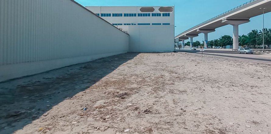 קרקע ב Deira, Dubai, איחוד האמירויות 929 מ"ר מספר 655659