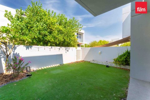 Townhouse de închiriat în Dubai, EAU 3 dormitoare, 190 mp.  №655663 - poză 7