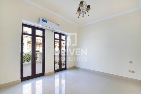Radový dom v Jumeirah Village Circle, Dubai, SAE 4 spálne, 359 m2 č. 654739 - Fotografia 13