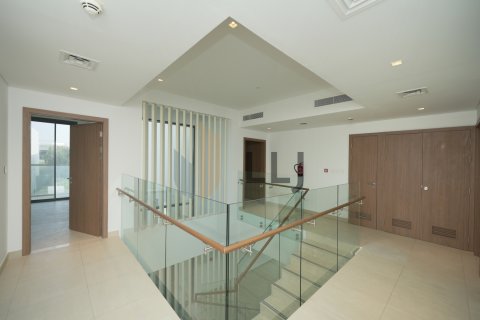 Снять в аренду виллу на Остров Яс, Абу-Даби, ОАЭ 4 спальни, 354.8м2, № 669996 - фото 8