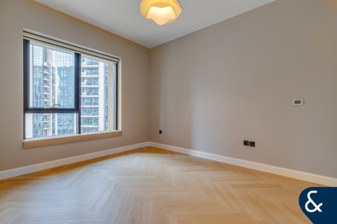 Apartemen di Downtown Dubai (Downtown Burj Dubai), UEA 1 kamar tidur, 78 m2 nomor 670899 - foto 10