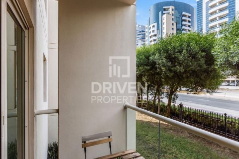 Apartment in Greens, Dubai, UAE 1 bedroom, 69.86 sq.m. № 768496 - photo 11