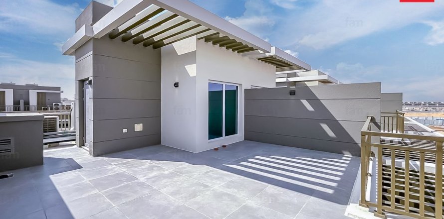 Řadový dům v Dubai, SAE 3 ložnice, 170.2 m² Č.: 699770