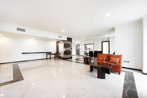 Apartament në Jumeirah Beach Residence, Dubai, Emiratet e Bashkuara Arabe 4 dhoma gjumi, 288 m2. № 643330 - Foto 3
