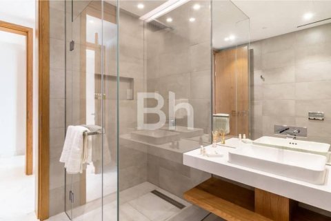 Jumeirah Beach Residence, Dubai, UAE의 임대용 아파트 침실 2개, 179제곱미터 번호 643332 - 사진 12